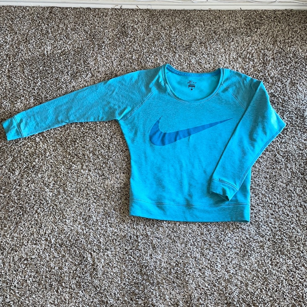 Nike crew neck dri-fit